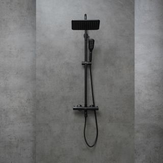 Душевая стойка Lemark Ursus LM7272BL с термостатом чёрный